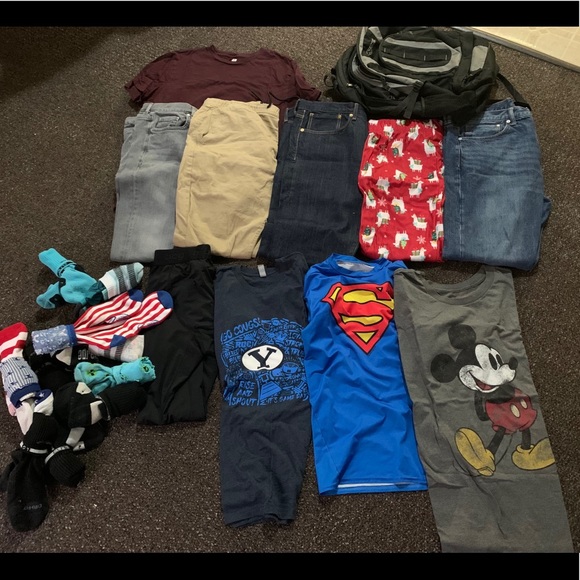 Active, Casual and formal clothing - Picture 1 of 5